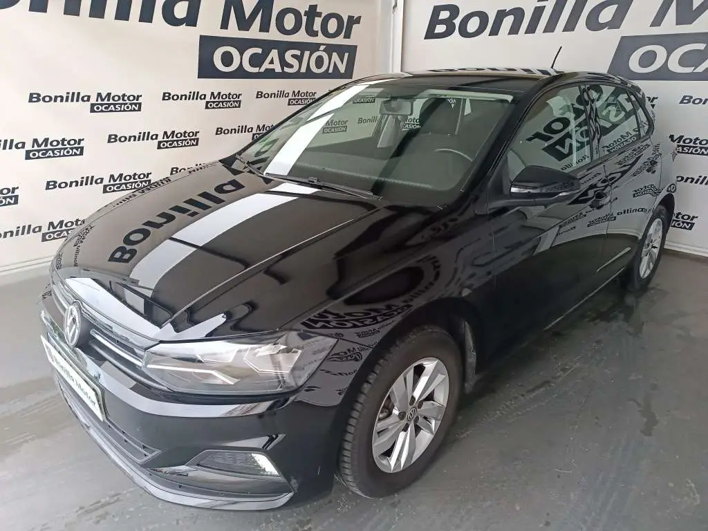 Photo 1 : Volkswagen Polo 2019 Petrol