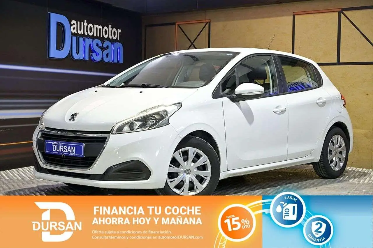 Photo 1 : Peugeot 208 2019 Diesel