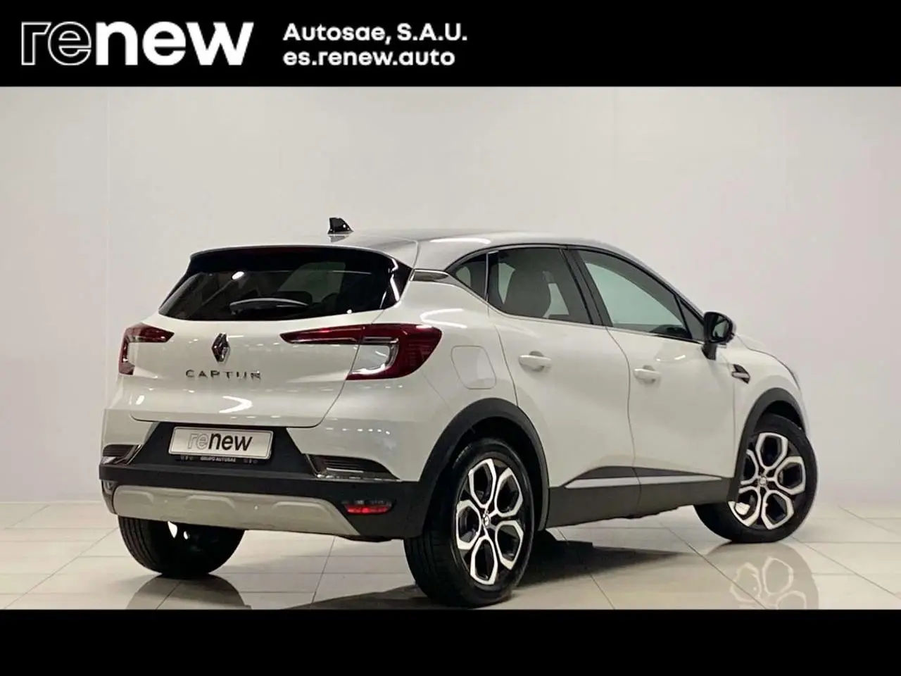 Photo 1 : Renault Captur 2021 Essence