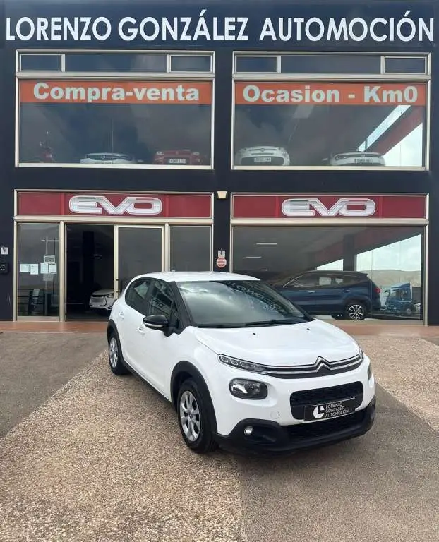 Photo 1 : Citroen C3 2018 Petrol