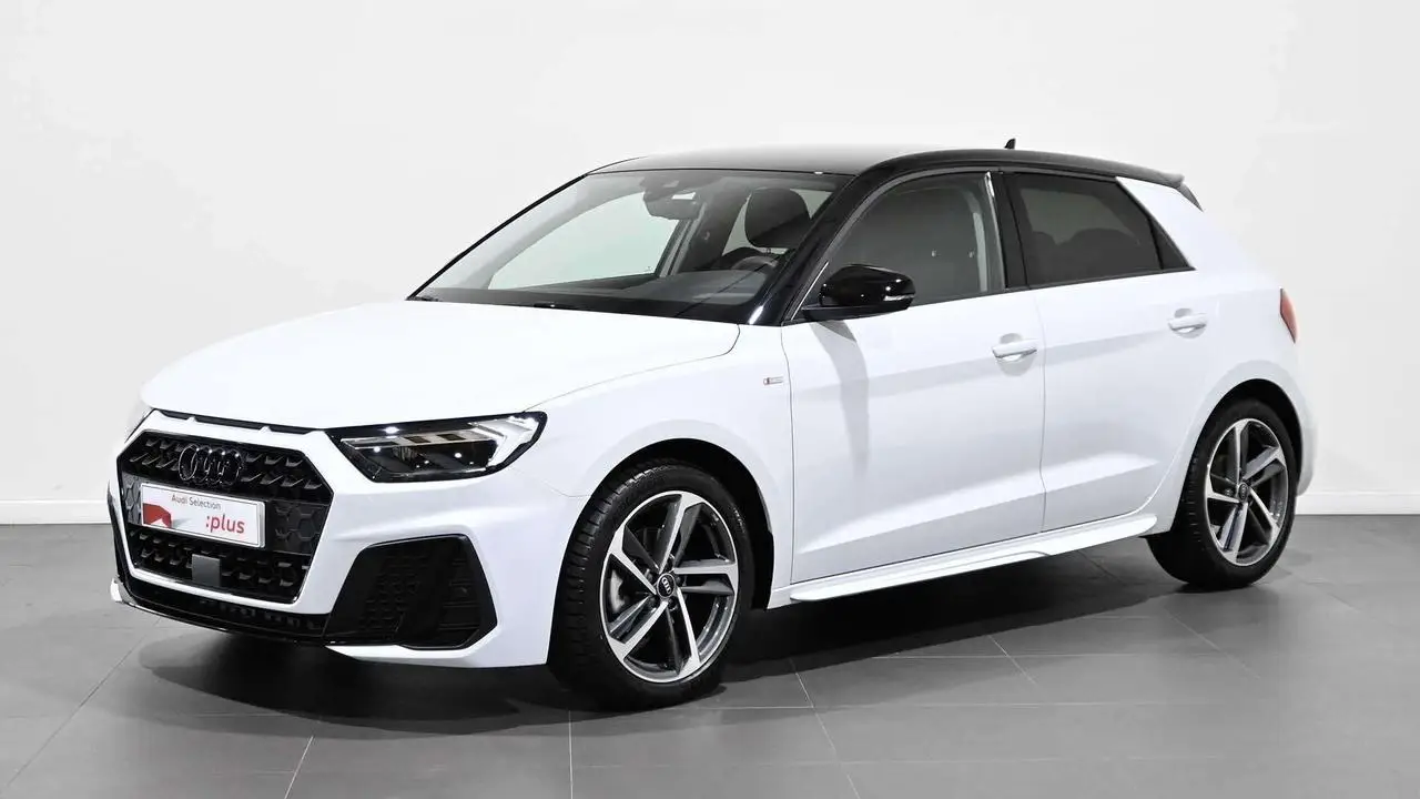 Photo 1 : Audi A1 2023 Petrol