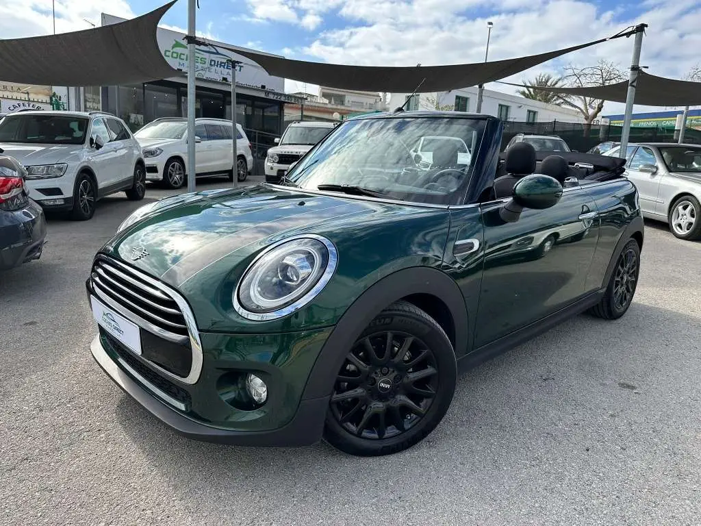 Photo 1 : Mini Cooper 2018 Petrol