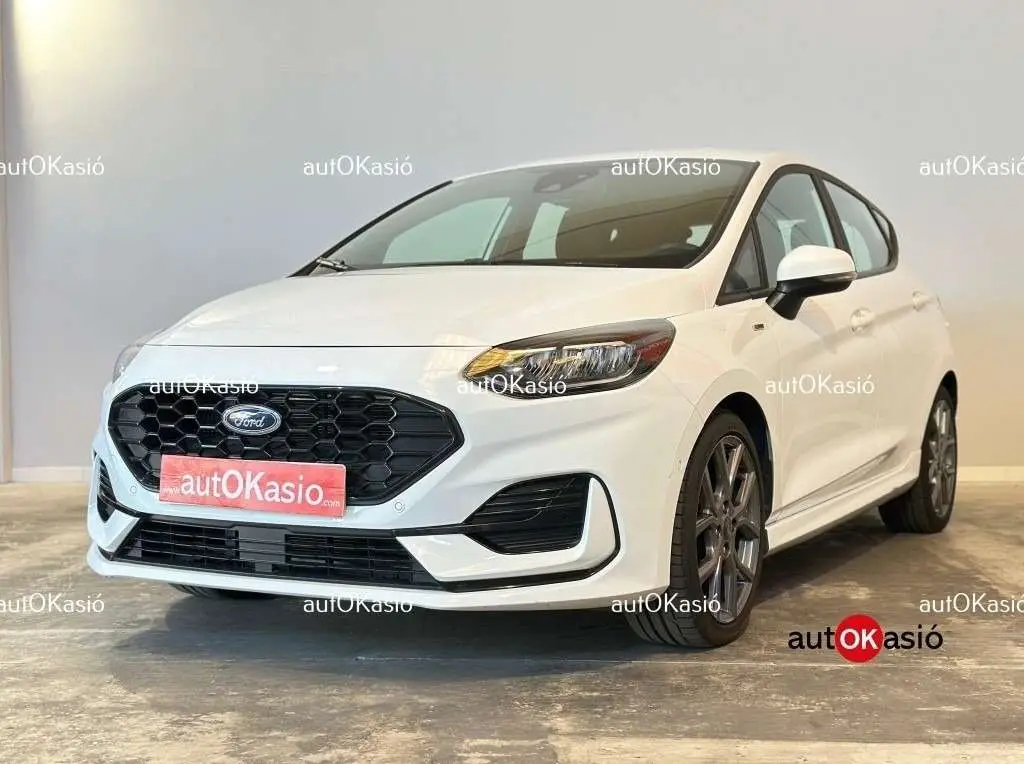 Photo 1 : Ford Fiesta 2023 Essence