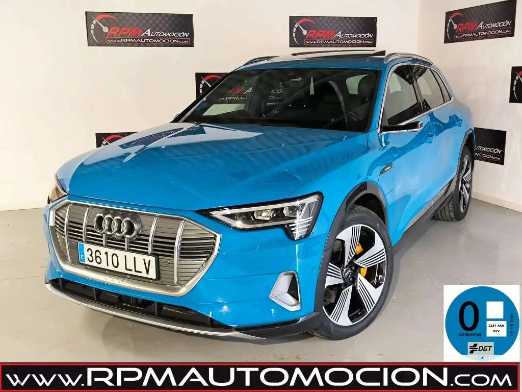 Photo 1 : Audi E-tron 2021 Électrique