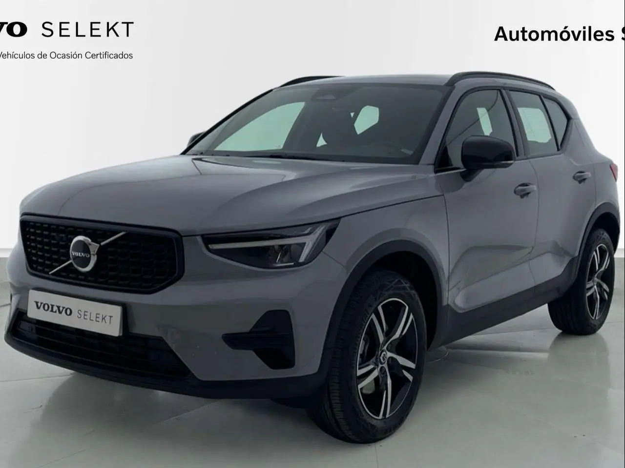 Photo 1 : Volvo Xc40 2024 Essence