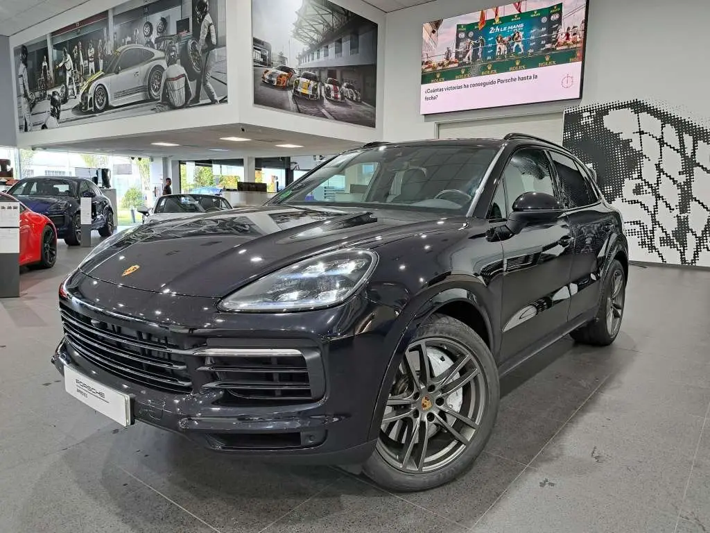 Photo 1 : Porsche Cayenne 2018 Essence