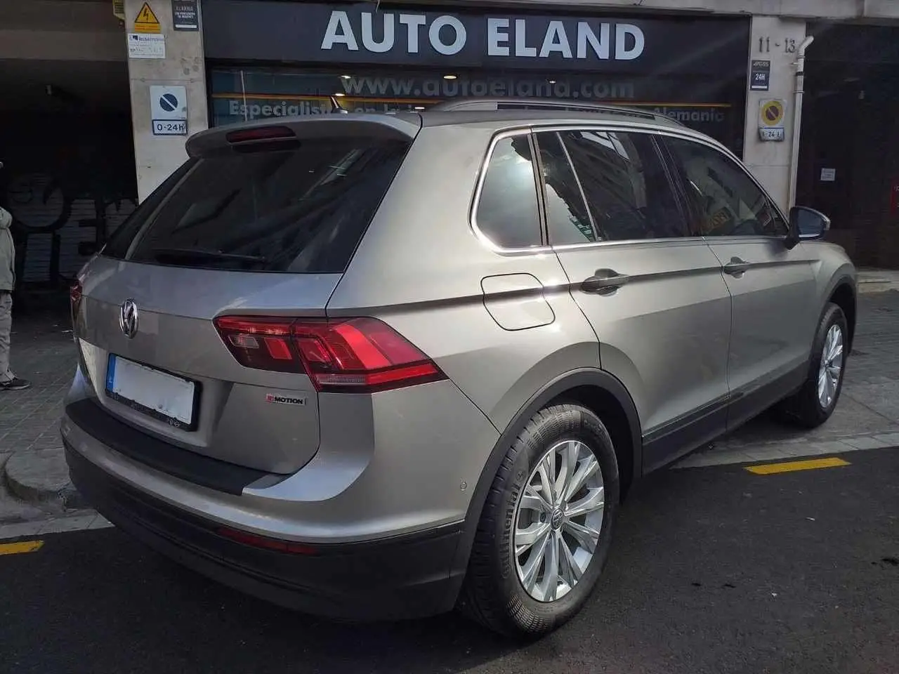 Photo 1 : Volkswagen Tiguan 2018 Petrol