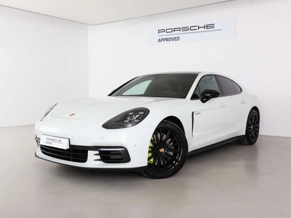 Photo 1 : Porsche Panamera 2018 Hybride