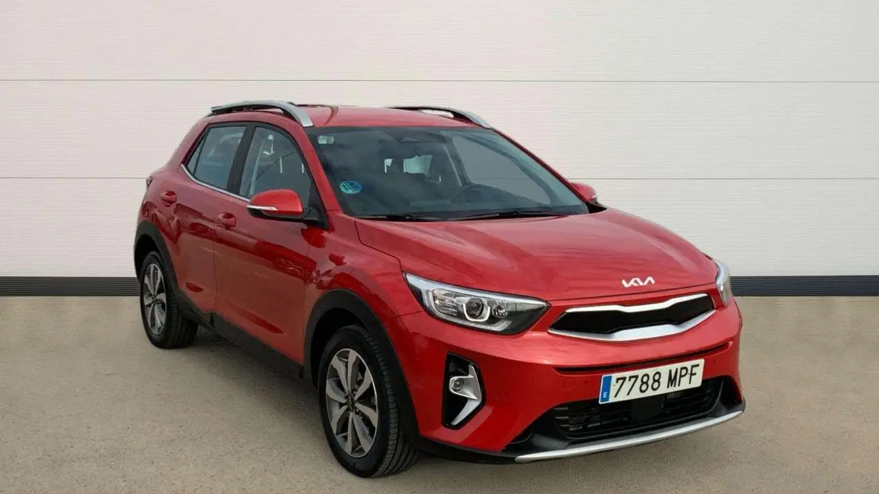 Photo 1 : Kia Stonic 2024 Petrol