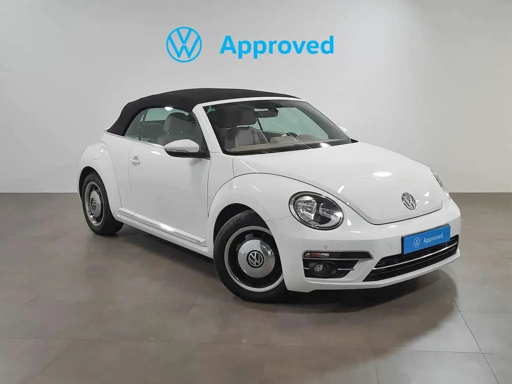 Photo 1 : Volkswagen Beetle 2017 Petrol