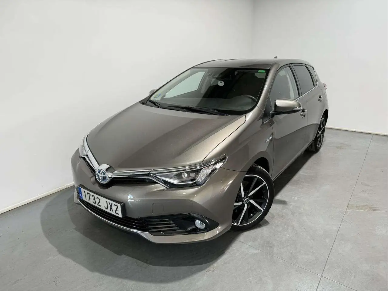 Photo 1 : Toyota Auris 2017 Hybrid