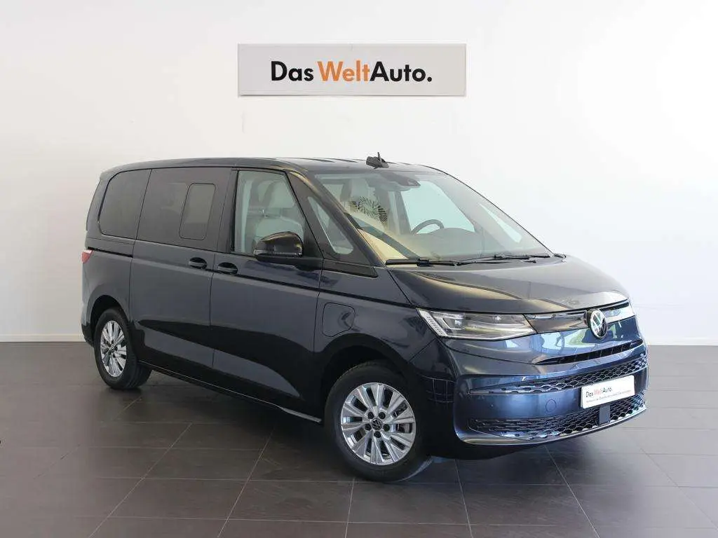 Photo 1 : Volkswagen T7 2024 Hybrid