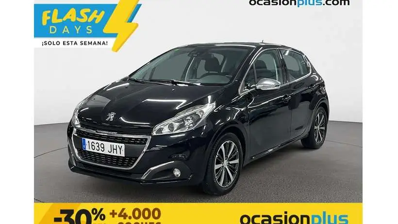 Photo 1 : Peugeot 208 2015 Petrol