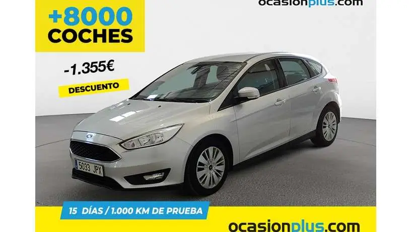 Photo 1 : Ford Focus 2016 Diesel