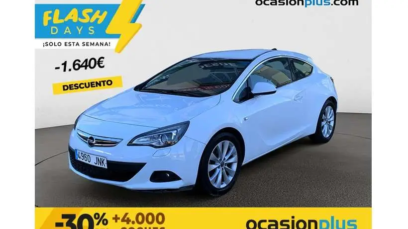 Photo 1 : Opel Astra 2016 Essence