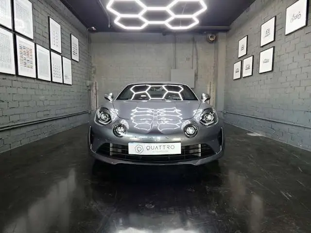 Photo 1 : Alpine A110 2022 Petrol