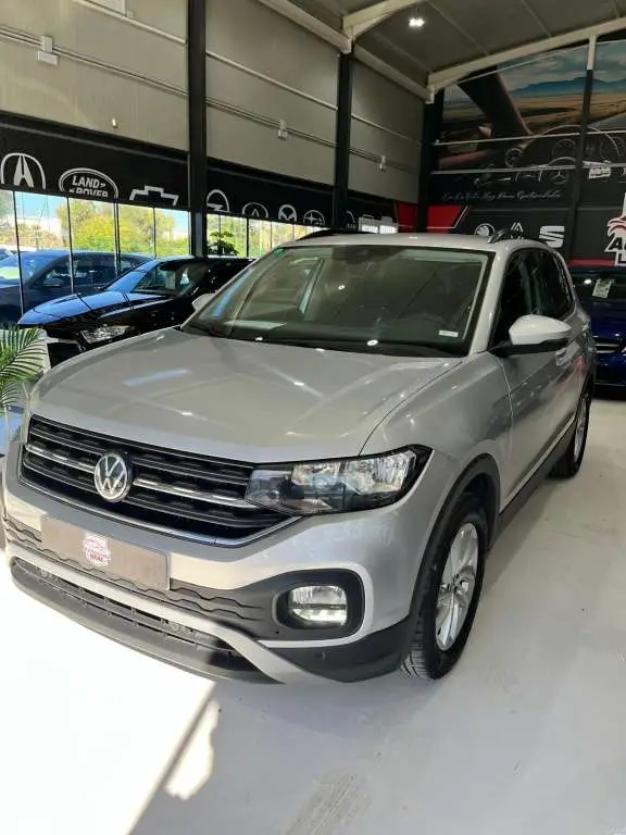 Photo 1 : Volkswagen T-cross 2021 Petrol