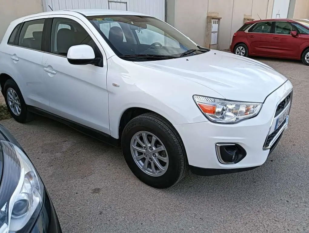 Photo 1 : Mitsubishi Asx 2015 Petrol