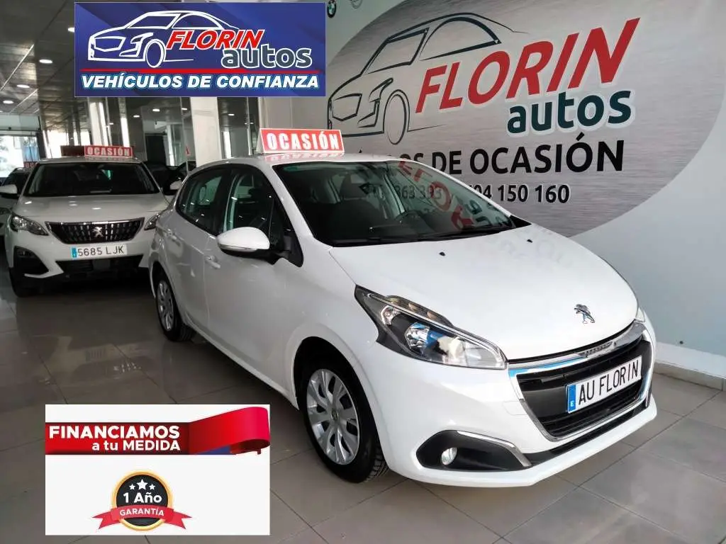 Photo 1 : Peugeot 208 2018 Diesel