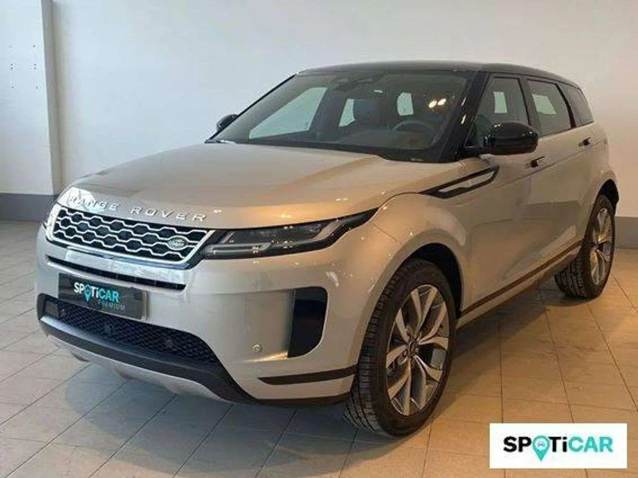 Photo 1 : Land Rover Range Rover Evoque 2022 Diesel