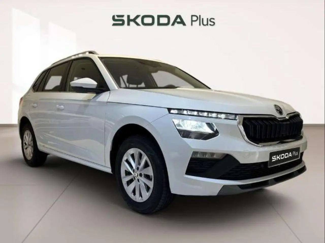 Photo 1 : Skoda Kamiq 2024 Petrol