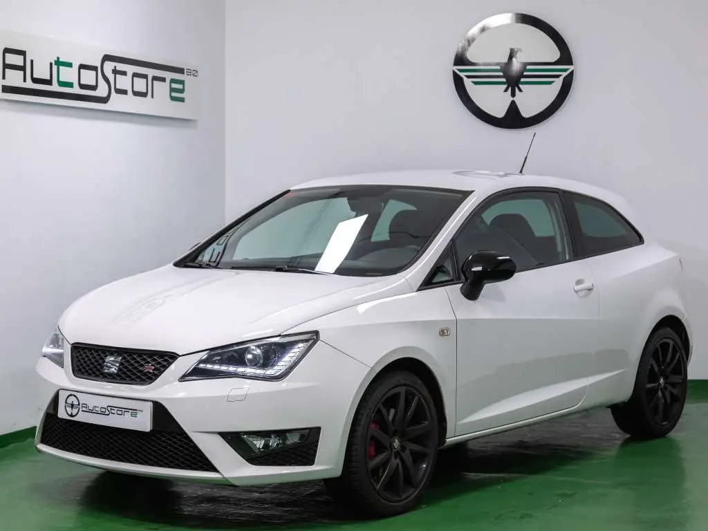 Photo 1 : Seat Ibiza 2016 Essence