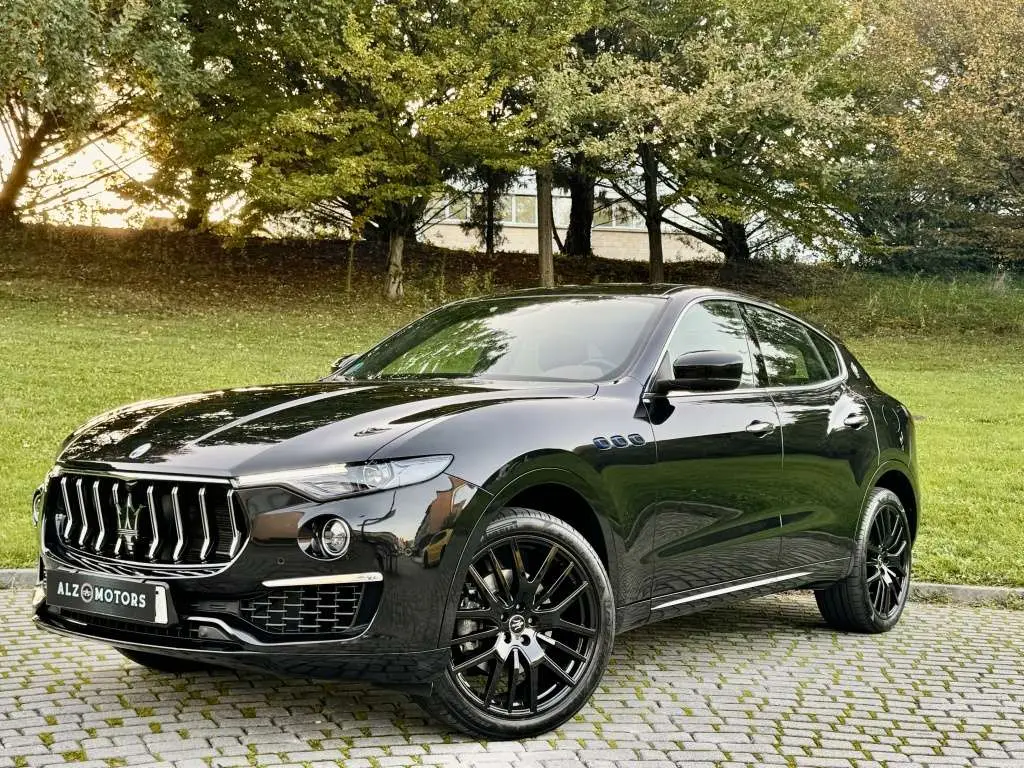 Photo 1 : Maserati Levante 2022 Hybrid