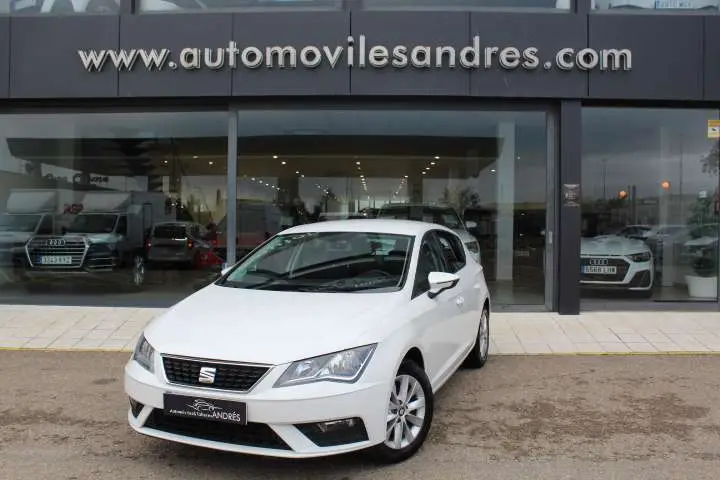 Photo 1 : Seat Leon 2017 Petrol