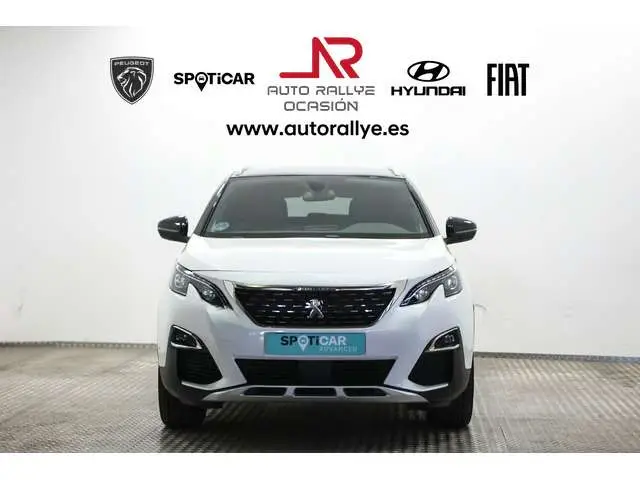 Photo 1 : Peugeot 3008 2019 Petrol