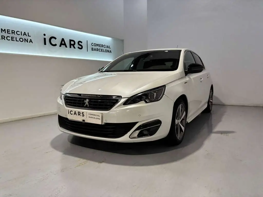 Photo 1 : Peugeot 308 2016 Essence