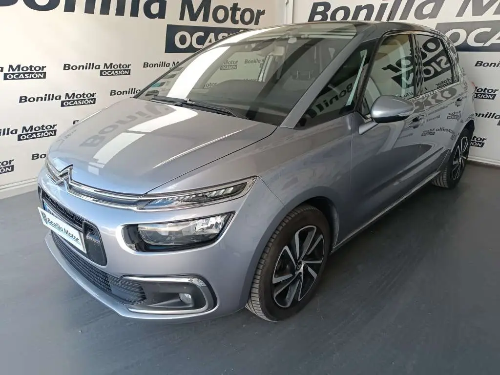 Photo 1 : Citroen C4 2018 Diesel