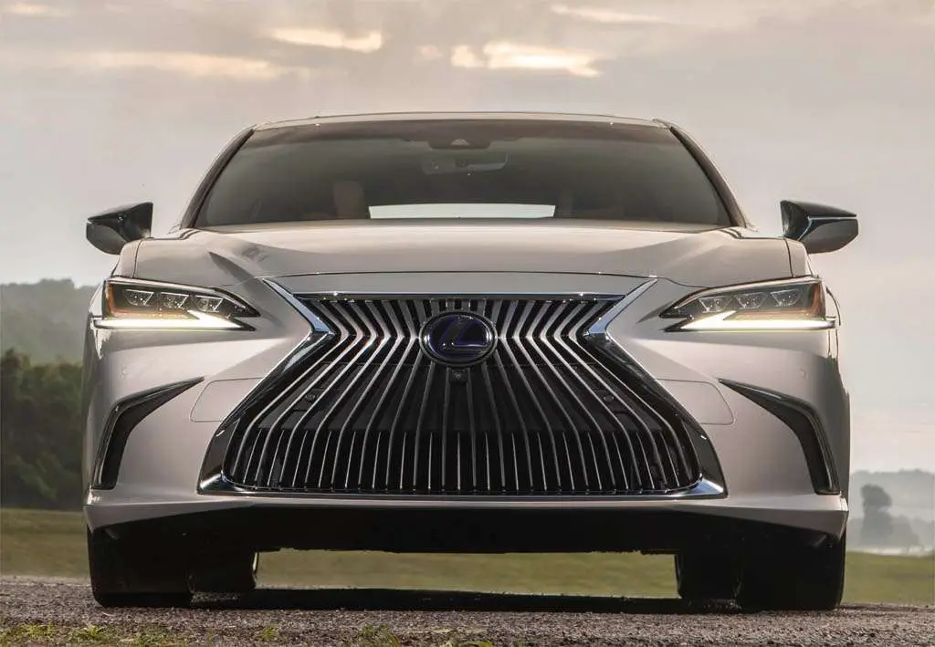 Photo 1 : Lexus Es 2024 Hybride