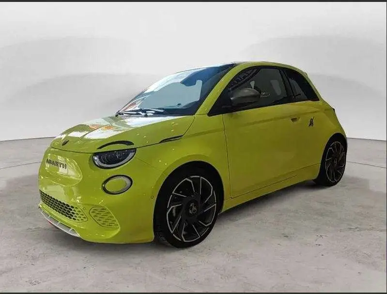 Photo 1 : Abarth 500 2024 Électrique