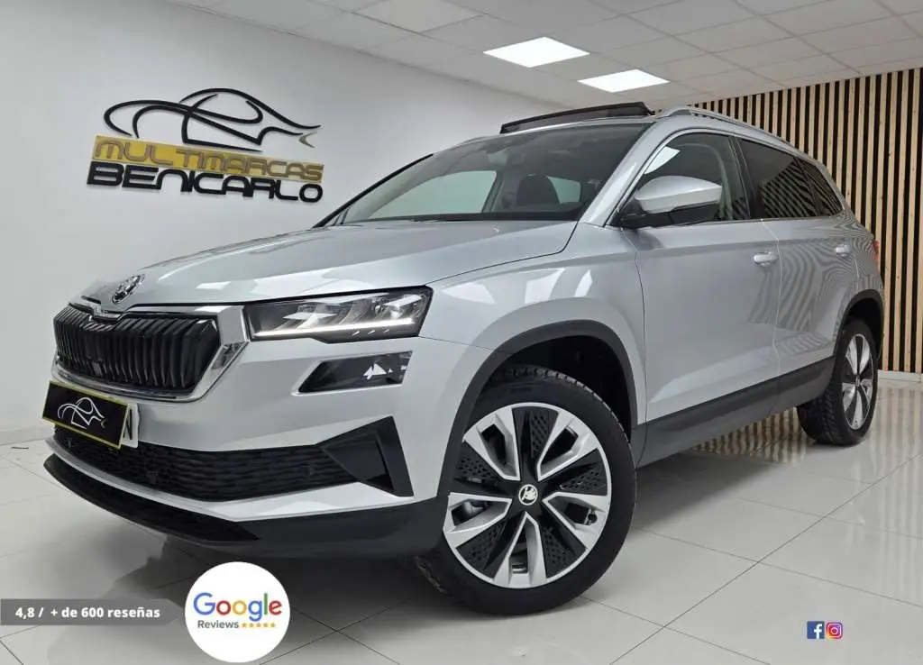 Photo 1 : Skoda Karoq 2024 Essence