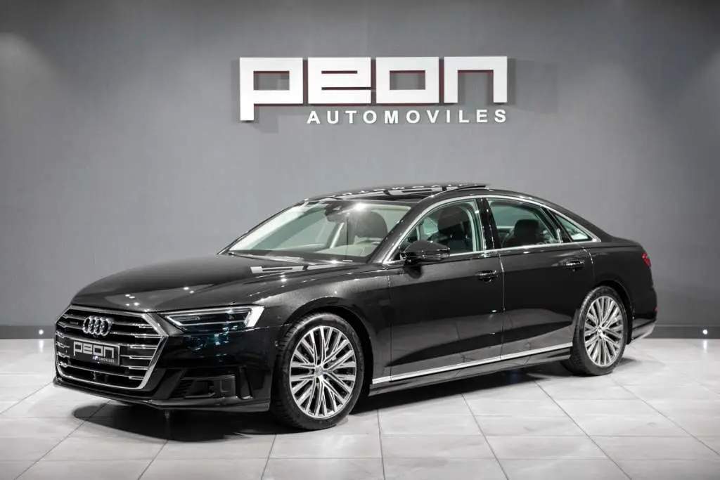 Photo 1 : Audi A8 2020 Diesel