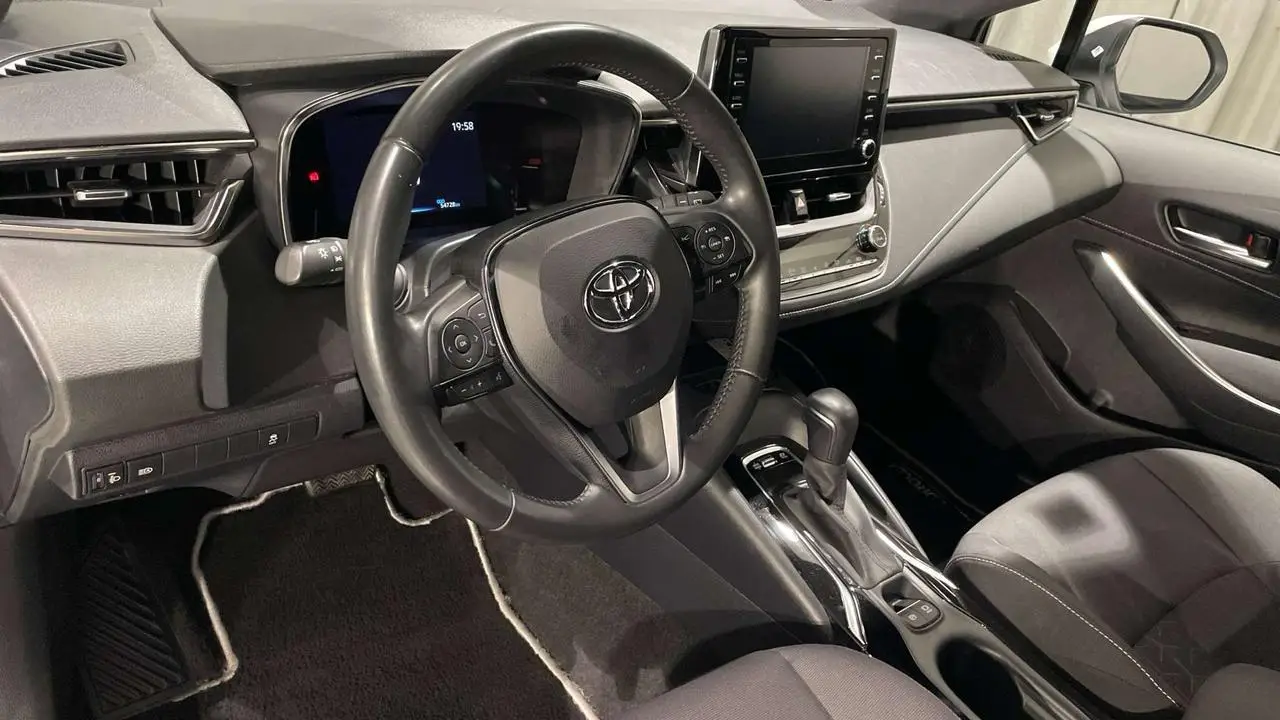 Photo 1 : Toyota Corolla 2019 Hybride