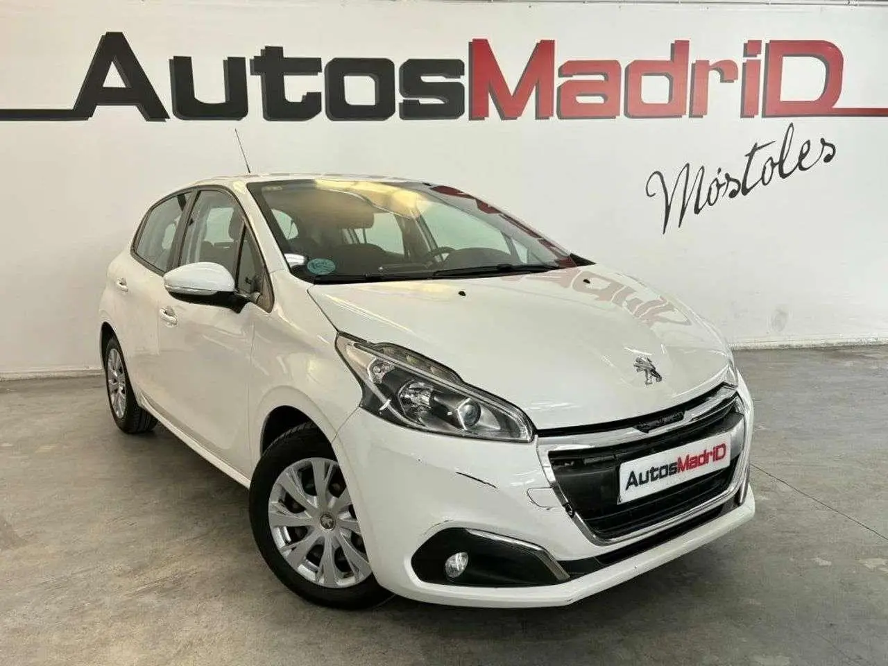 Photo 1 : Peugeot 208 2018 Diesel