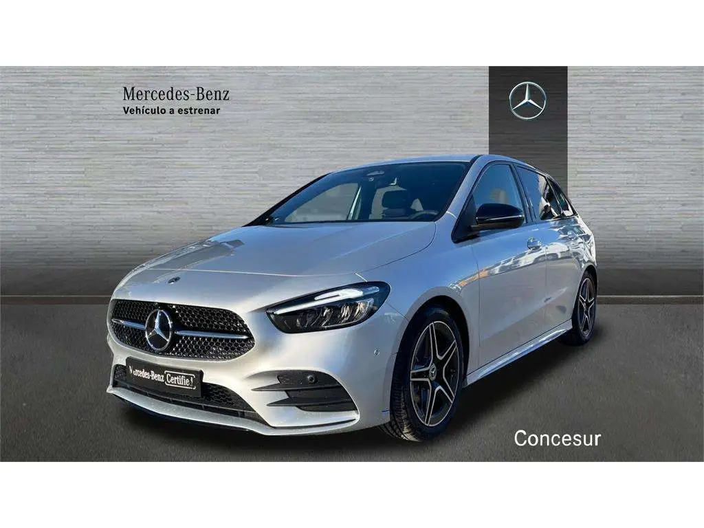 Photo 1 : Mercedes-benz Classe B 2024 Essence