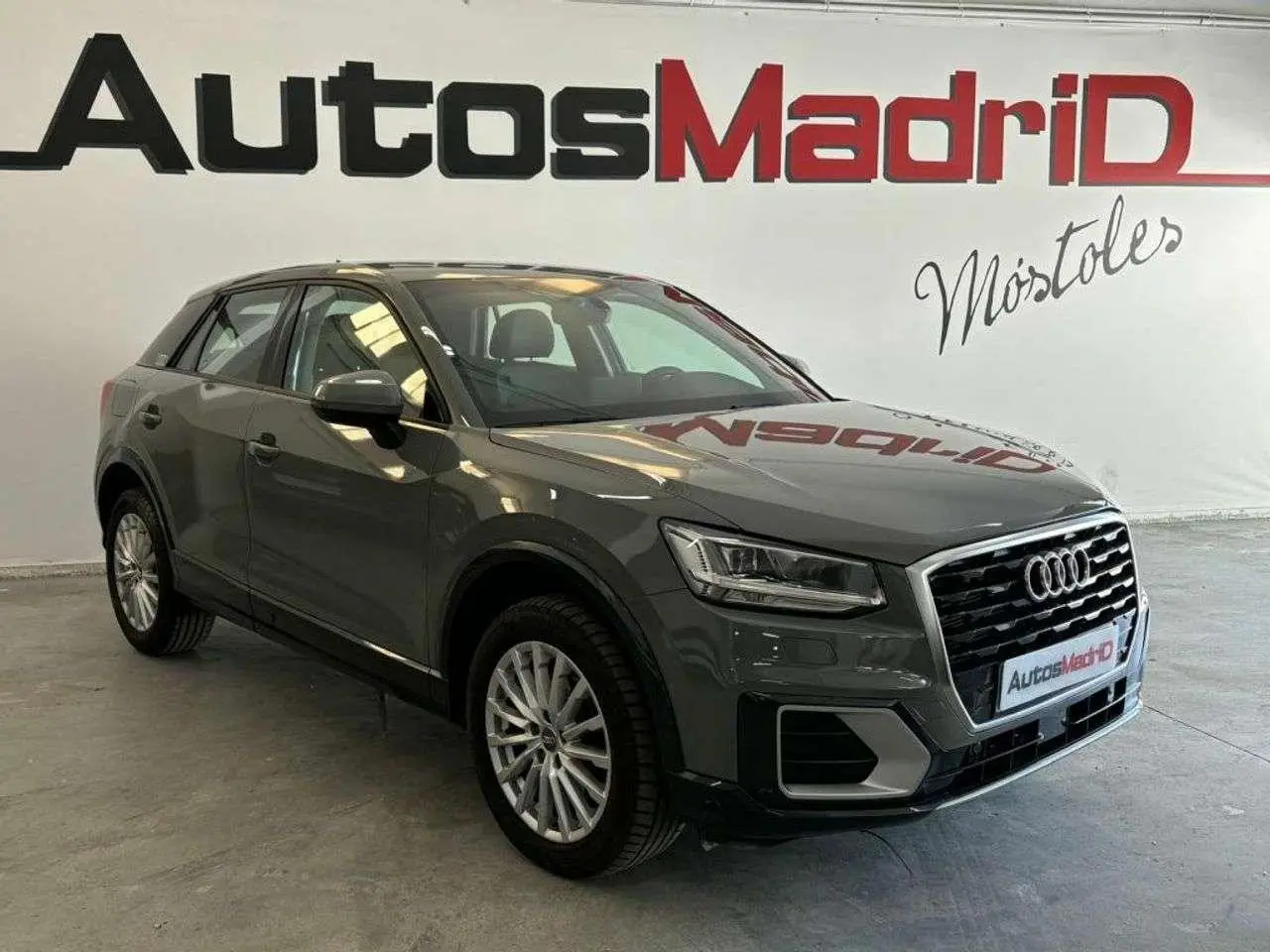 Photo 1 : Audi Q2 2019 Petrol