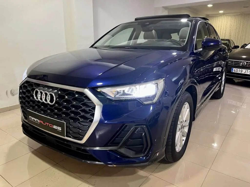 Photo 1 : Audi Q3 2021 Diesel