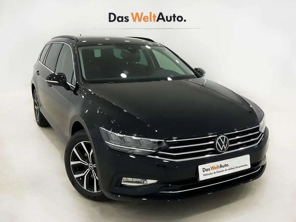 Photo 1 : Volkswagen Passat 2022 Diesel