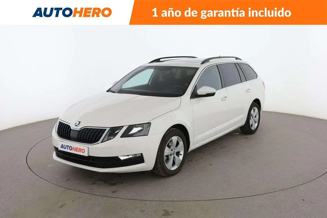 Photo 1 : Skoda Octavia 2020 Petrol