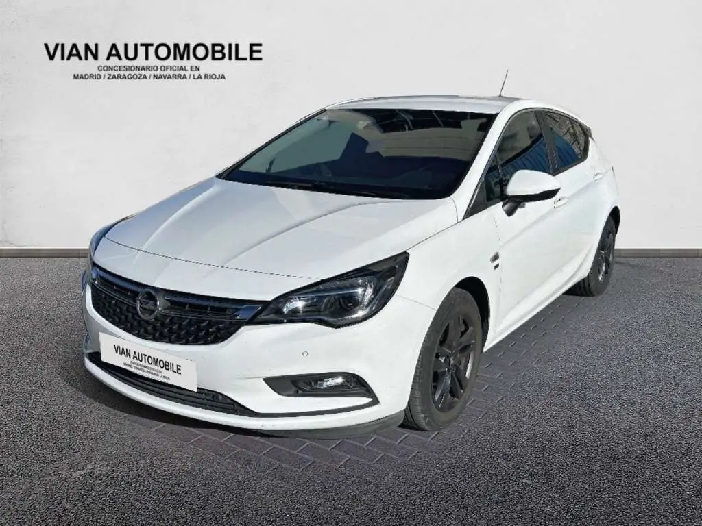 Photo 1 : Opel Astra 2019 Diesel