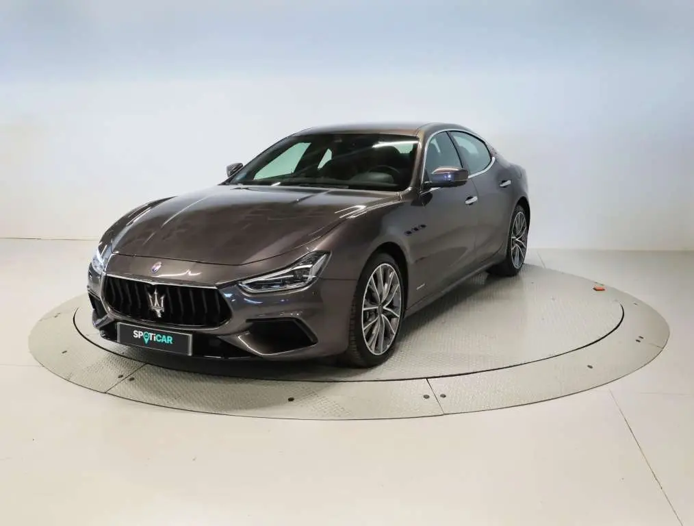 Photo 1 : Maserati Ghibli 2022 Others