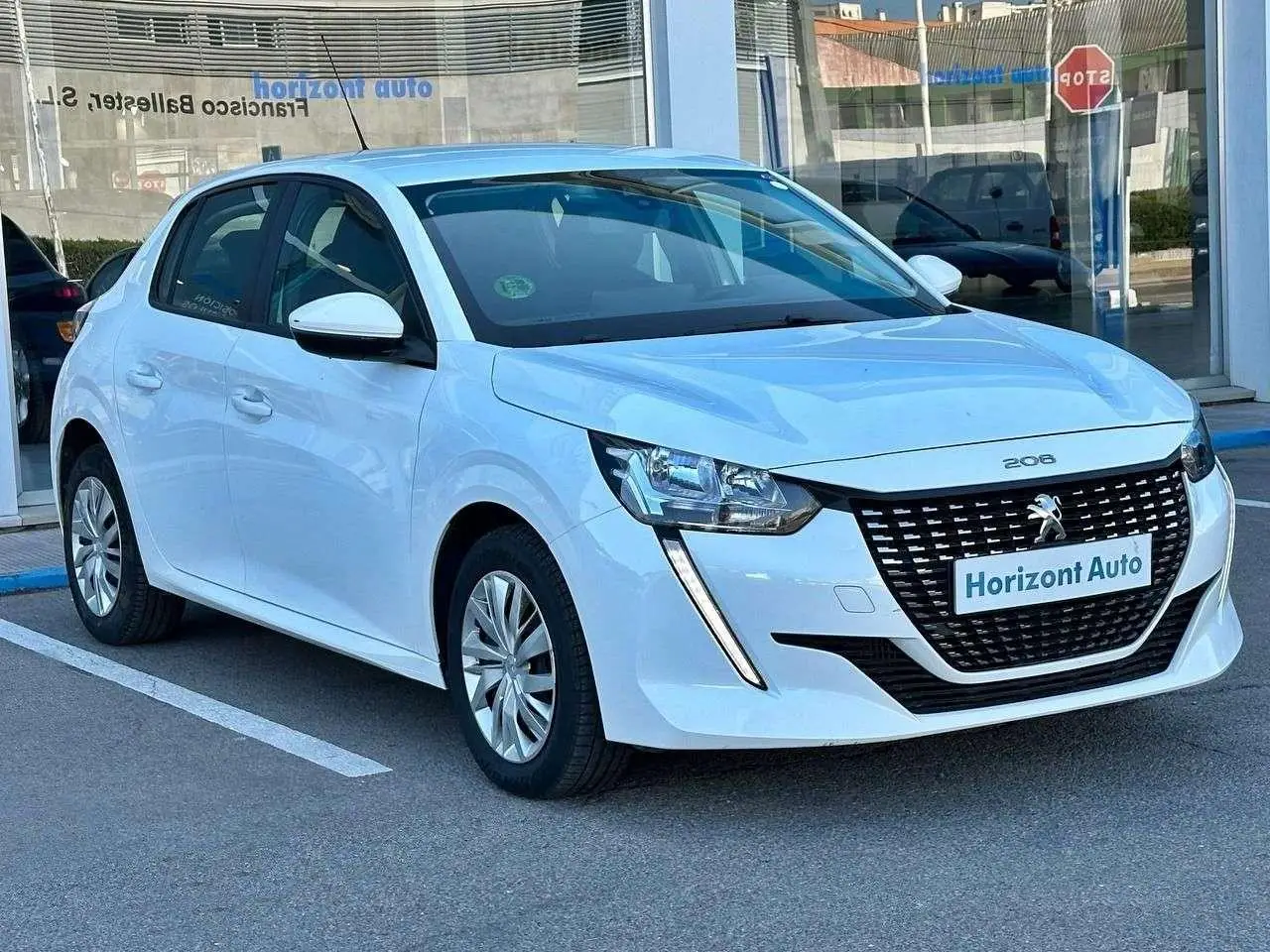 Photo 1 : Peugeot 208 2021 Diesel