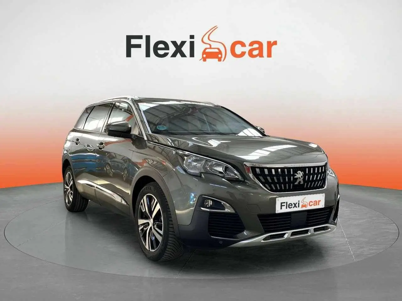 Photo 1 : Peugeot 5008 2020 Petrol