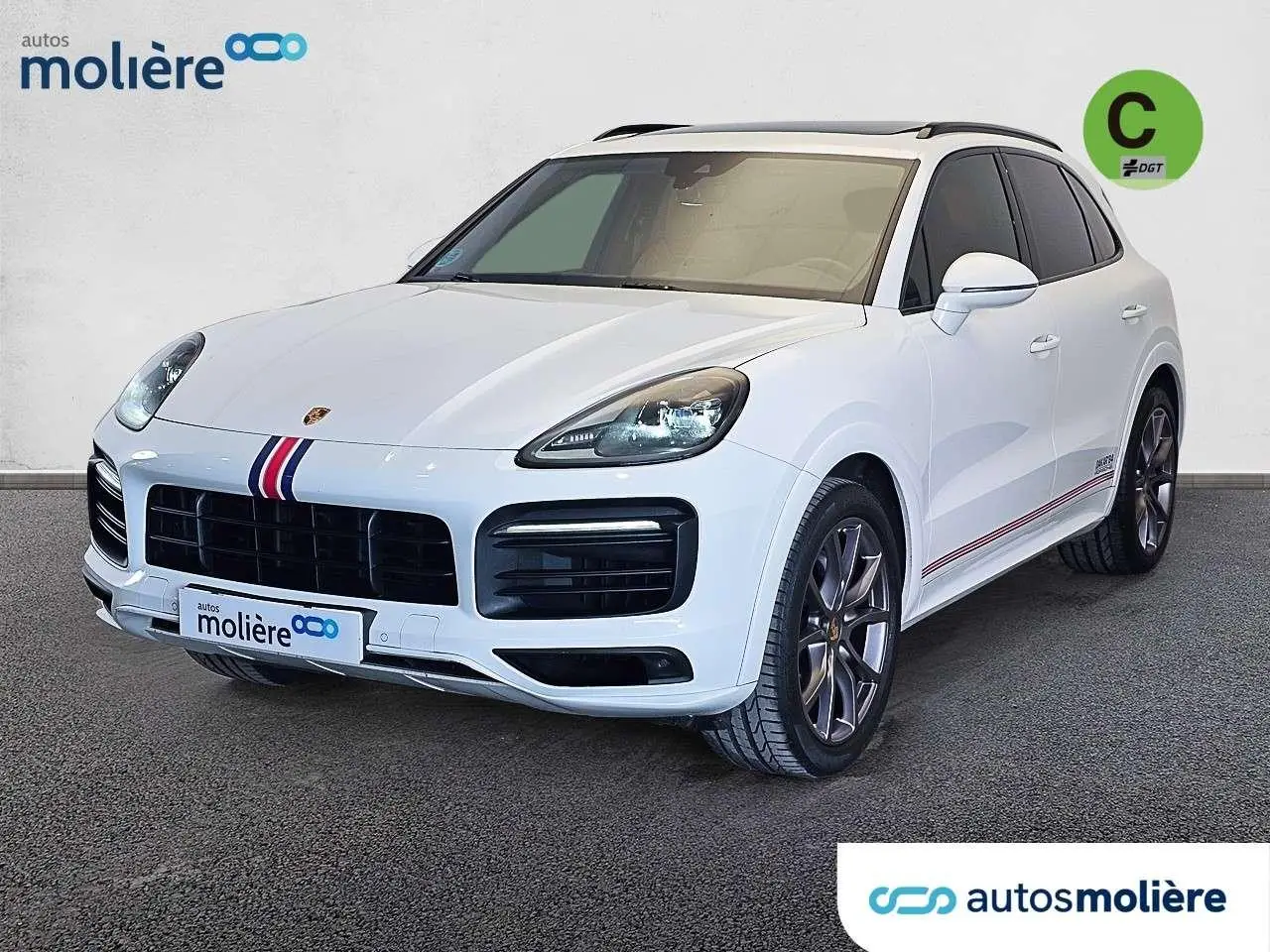 Photo 1 : Porsche Cayenne 2020 Petrol