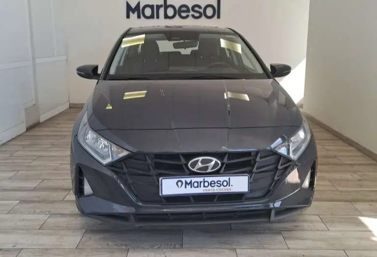 Photo 1 : Hyundai I20 2021 Petrol