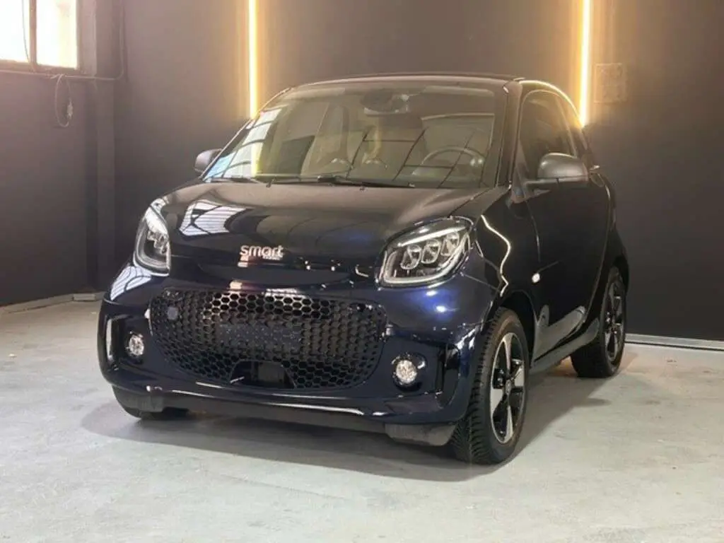 Photo 1 : Smart Fortwo 2022 Electric