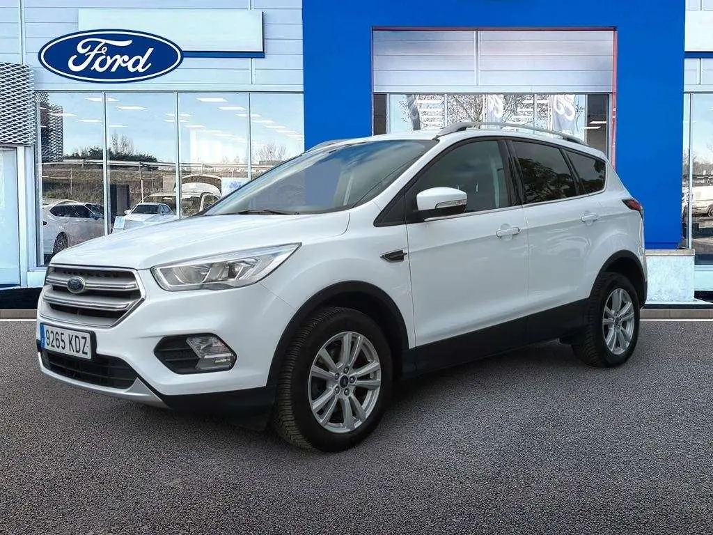 Photo 1 : Ford Kuga 2017 Essence